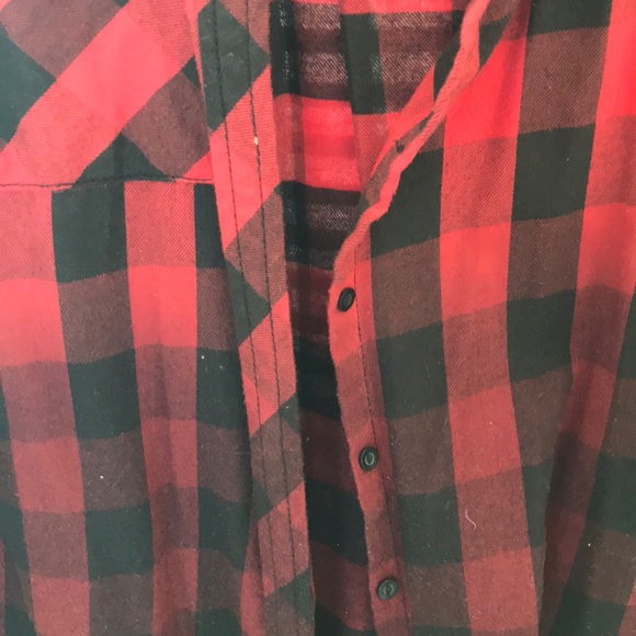 Urban Outfitters BDG Red Ombré Plaid Shirt - Picture 3 of 3